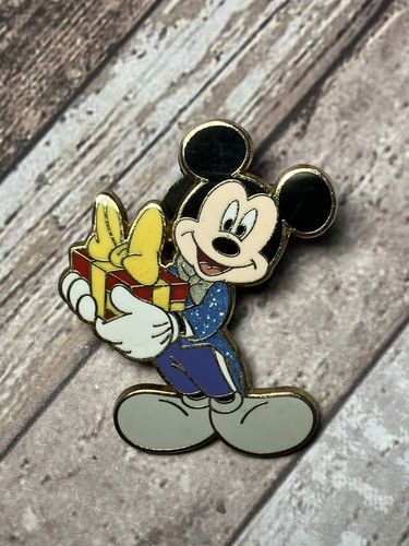 Pin disneyland paris - pin’s,