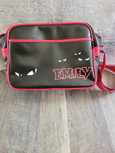 Emily the strange - emily, shoulder