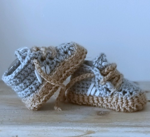 Scarpe mano all uncinetto - a,