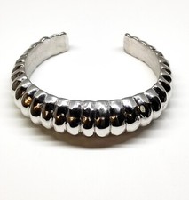 Bracciale schiava rigido