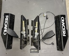 Coppia staffe sedili telaio