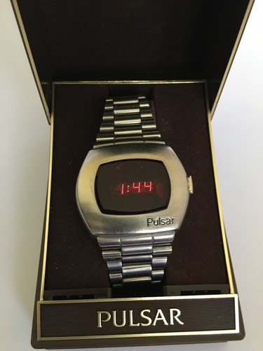 Pulsar james bond - james,