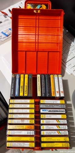 Contenitore audio cassette