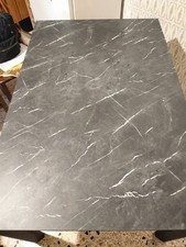 tavolo allungabile In Ferro Con Lastra Marmorizzata 