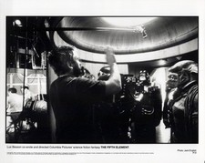 Luc besson dirige quinto - il,