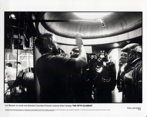Luc besson dirige - il, quinto