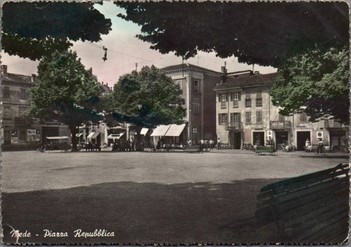 Pavia mede piazza - piazza, repubblica