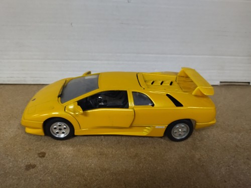 Lamborghini diablo 1990 yellow - lamborghini,