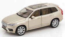 1:18 Paudi Volvo XC90 2015 oro