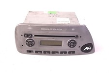 Autoradio Ford Ka 6000 AUX RDS E-O-N grigio argento 7S5T-18C815-CA + codice #CD difettoso