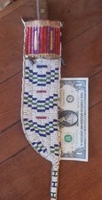 Antico VECCHIO portacoltelli trapuntato con perline nativi americani indiani Lakota sioux XIX secolo