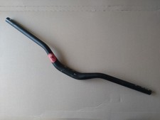 Commencal Deluxe n+uts 6061 / 2" Riser Oversize DH Trails Manubrio 690 mm 31,8