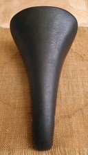 Sella Cinelli Volare vintage -NERA- usata in buone condizioni.