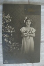 cartolina augurale Lieto Natale 1922 bambina con albero natalizio