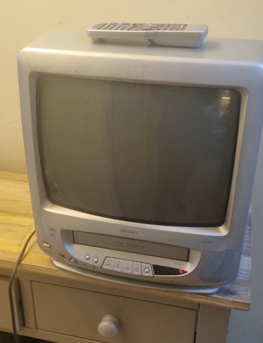 Matsui tvr185t crt tv - crt, vcr