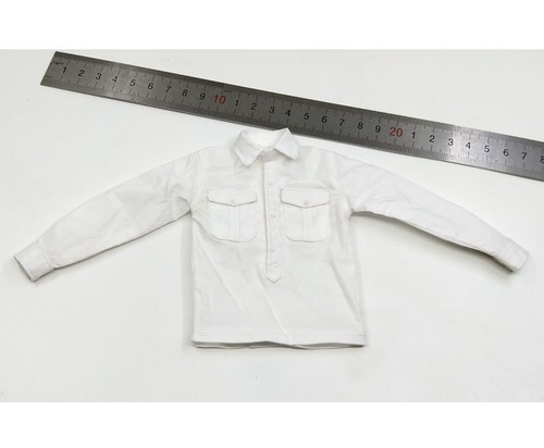 Modellino camicia bianca