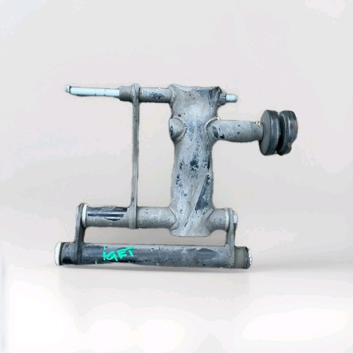 Staffa supporto motore piaggio - staffa,