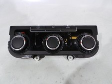 2012 VOLKSWAGEN JETTA Pulsanti