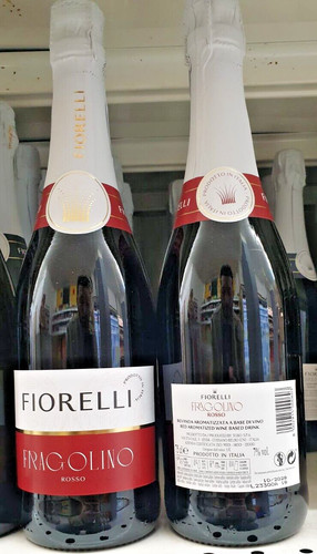 Bottiglie vino rosso - di,