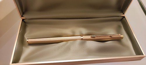 Nuova parker roller pen - parker,
