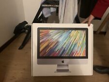Apple iMac 21,5" Display Retina 4K (32GB SSD, Intel Core i3 8a generazione, 3,60