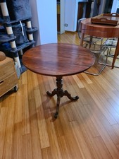 tavolo rotondo antico in legno di noce