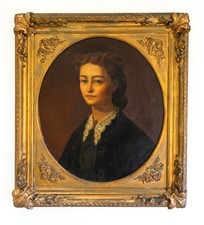 Fine ritratto di giovane donna