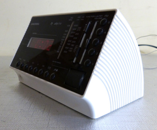 Grundig - ⭐⭐⭐grundig, ⭐⭐⭐