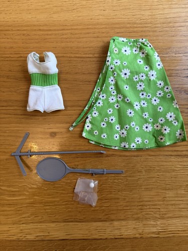 Free moving barbie tenue - free, pj