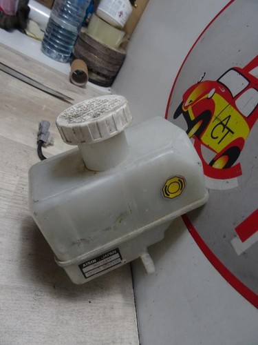 Expansion tank mitsubishi - tank,