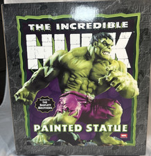 Bowen Designs HULK Statua