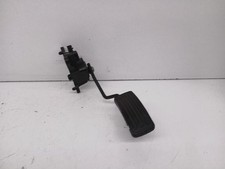 18005MB400 pedal del