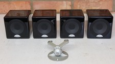 4 altoparlanti satellitari/surround raggio audio monitor 45 e 1 staffe a parete