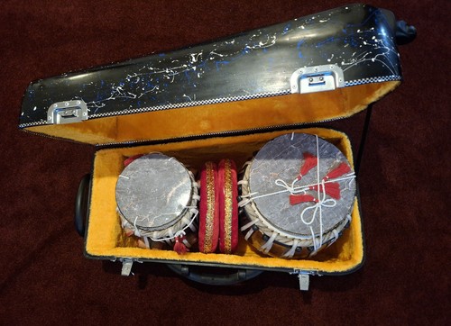 Custodia fibra rigida tabla - in,