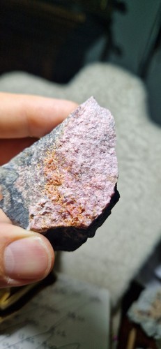 Minerale rodonite su - minerale@,