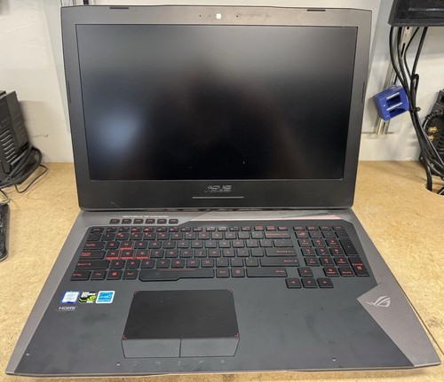 Asus g752vy dh78k 6820hk - i7,
