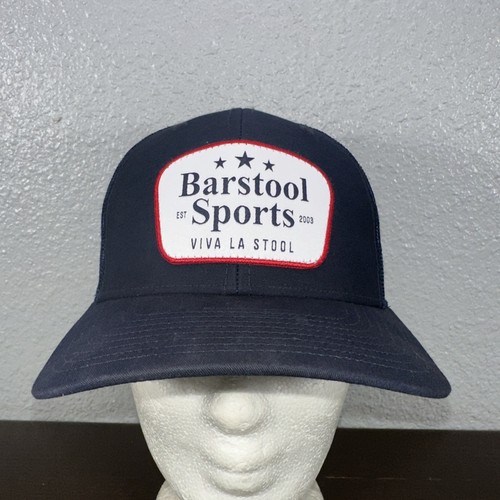 Cappello sportivo sgabello bar