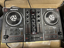 Numark Party Mix DJ Controller