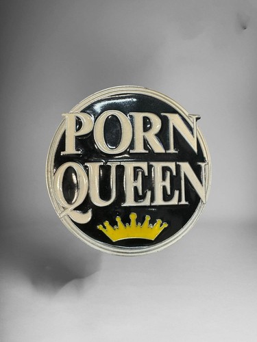 Porn queen belt - porn,