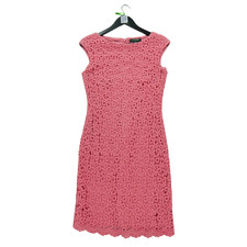 Abito da donna in pizzo rosa