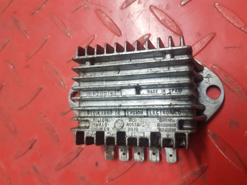 Regolatore raddrizzatore - regolatore,