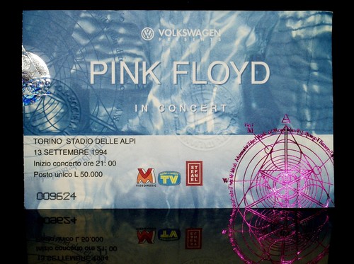 Pink floyd ticket concerto - pink,