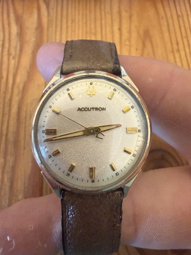 Bulova accutron 214 - bulova,