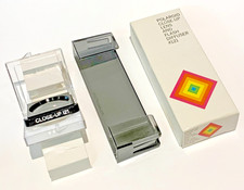 POLAROID CLOSE-UP LENS AND