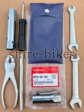 Kit attrezzi Honda NUOVO ORIGINALE per Honda Cub C50 C70 C90 CD50 CD90 CL50 (modelli 12V)