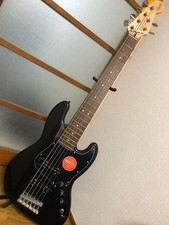 Squier/Affinity Series Jazz