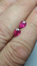 Aaa natural rubies - -,
