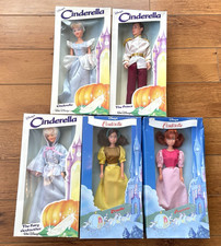 VINTAGE SET CINDERELLA DOLLS