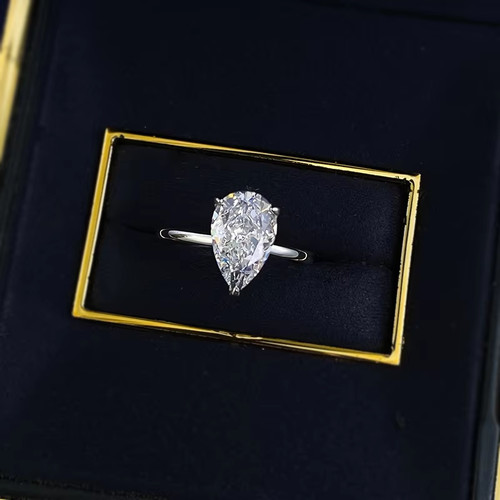 Anello moissanite taglio pera - taglio,