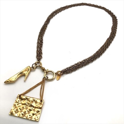 Collana con ciondolo - , originale
